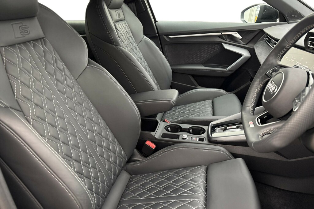 Audi A3 1.5 Tfsi 150 Black Ed S Tronic Tech Pack Black #9