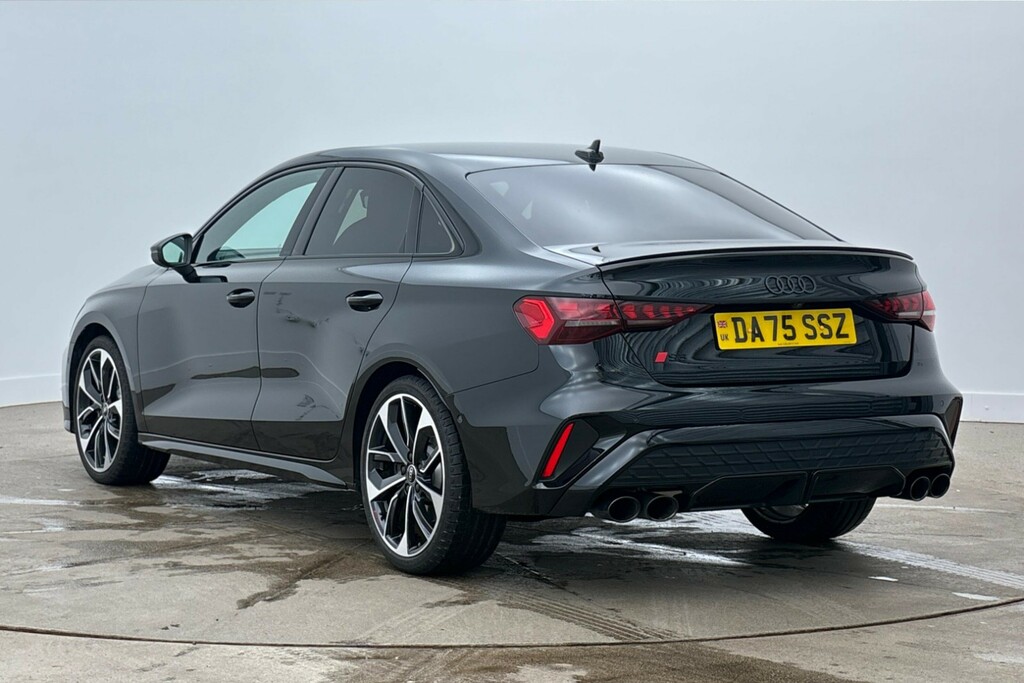 Audi A3 S3 Tfsi Quattro 333 Black Edition S Tronic Black #3
