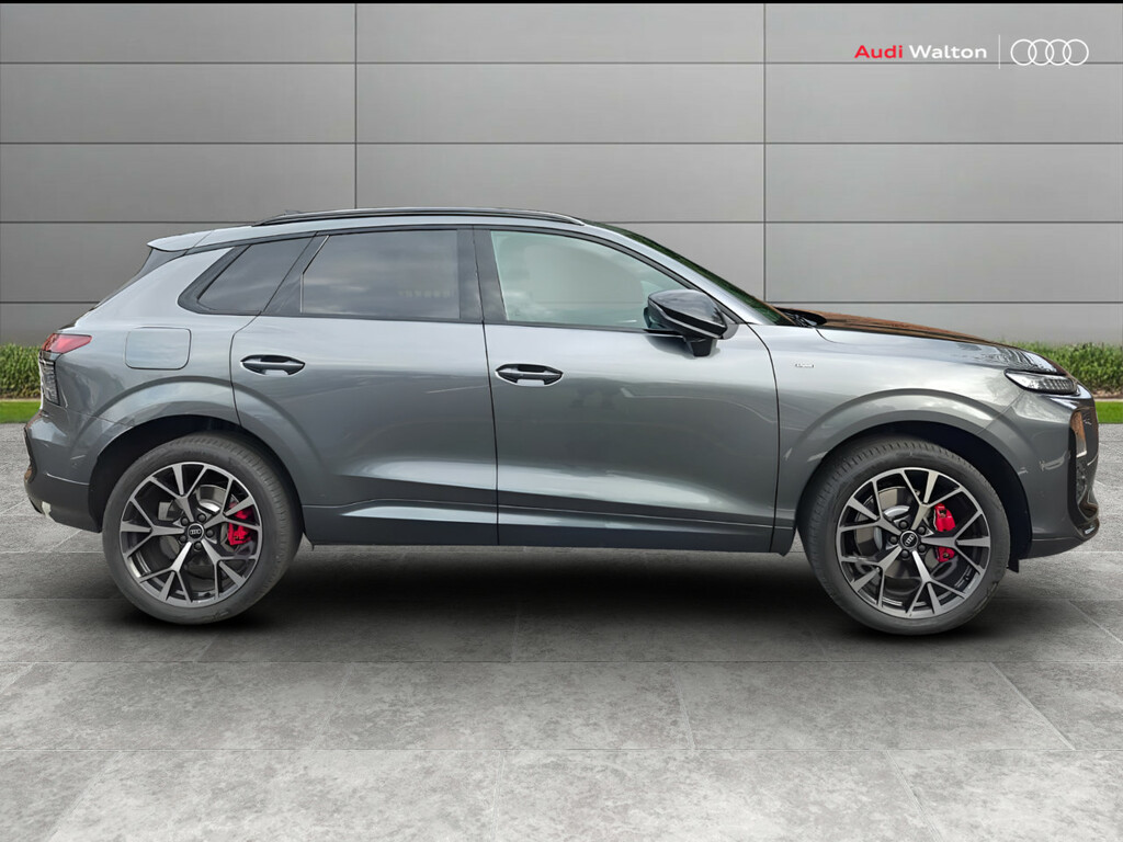 Audi Q3 Suv Launch Edition E-hybrid 272 Ps S Tronic RE75XFH Grey #4