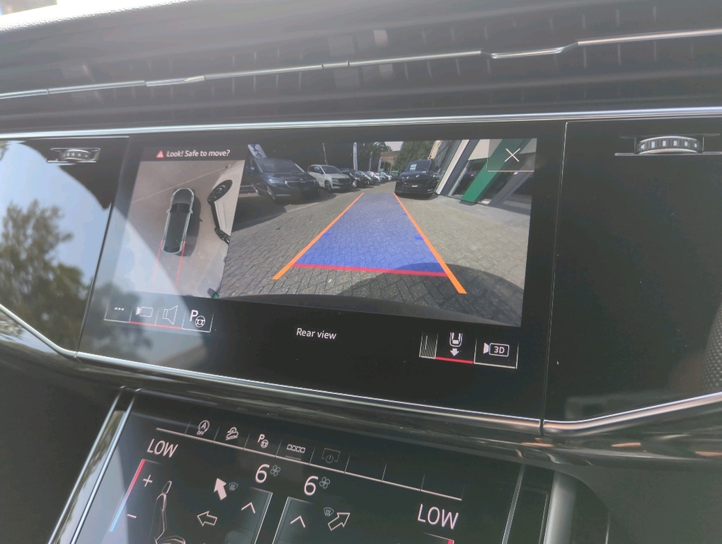 Audi Q8 55 Tfsi E Quattro S Line Tiptronic Cs Black #26