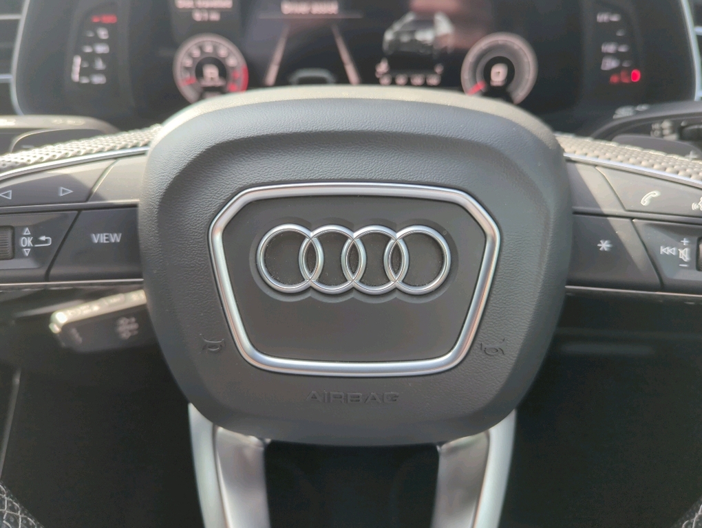Audi Q8 55 Tfsi E Quattro S Line Tiptronic Cs Black #29