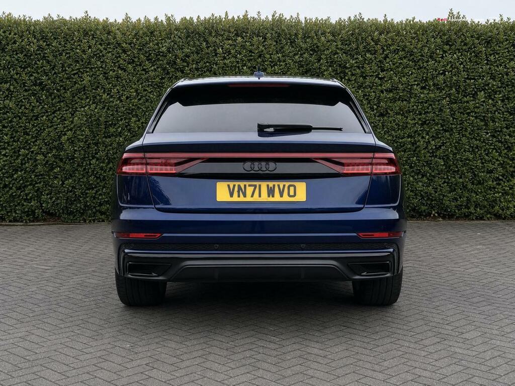 Audi Q8 55 Tfsi E Quattro S Line Tiptronic Cs Black #7