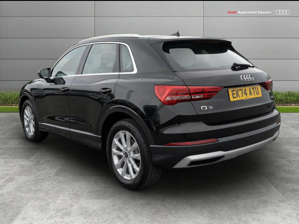 Audi Q3 35 Tfsi Sport S Tronic Black #6