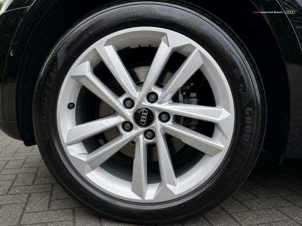 Audi A3 40 Tfsi E Sport S Tronic Black #5
