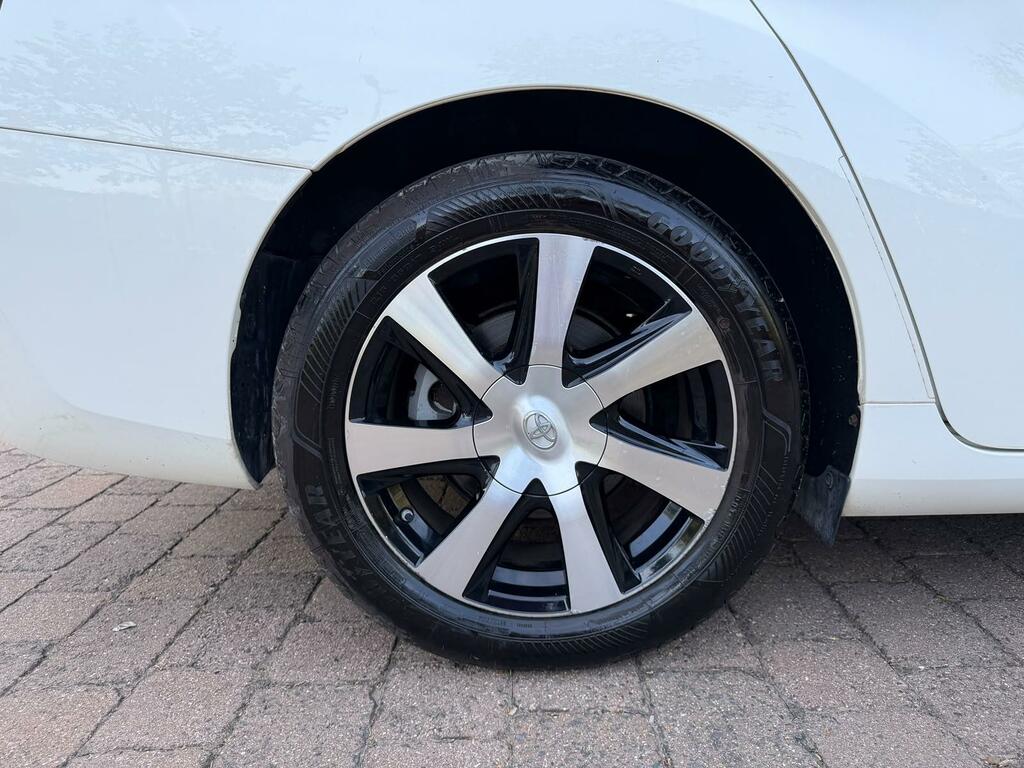 Toyota Mirai Fuel Cell Cvt 5 Seats Blue #47