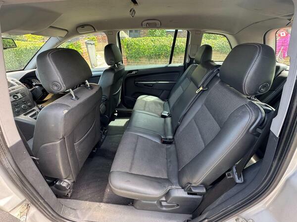 Vauxhall Zafira Design Cdti 150 E4 Silver #14