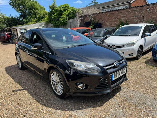 Ford Focus 1.0T Ecoboost Zetec Euro 5 Ss Black