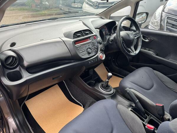 Honda Jazz I-vtec Ex Openable Panoramic Roof Blue #23
