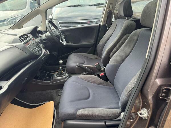 Honda Jazz I-vtec Ex Openable Panoramic Roof Blue #24
