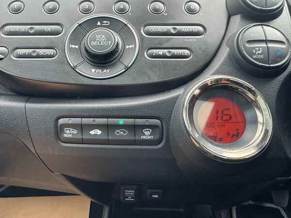 Honda Jazz I-vtec Ex Openable Panoramic Roof Blue #43