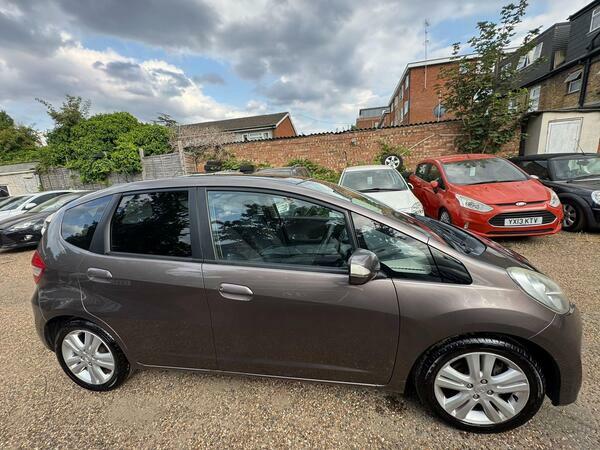 Honda Jazz I-vtec Ex Openable Panoramic Roof Blue #16
