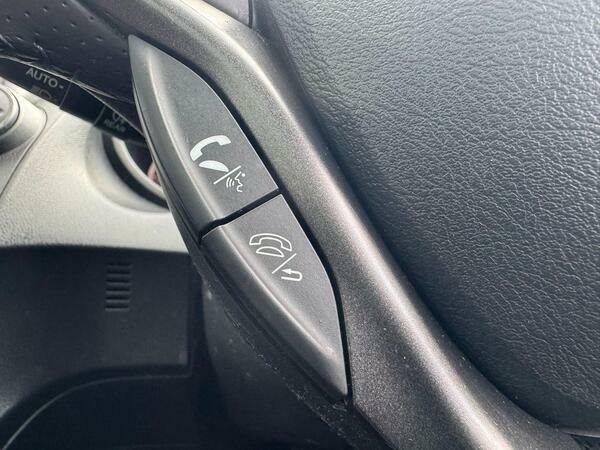 Honda Jazz I-vtec Ex Openable Panoramic Roof Blue #39