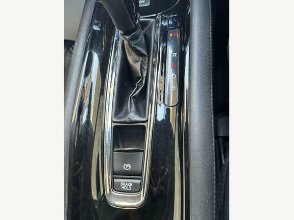 Honda Hr-V 1.5 I-vtec Se Black #55