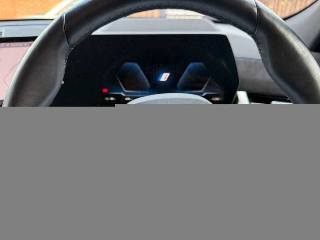 BMW iX2 Ix2 Edrive20 M Sport Black #3