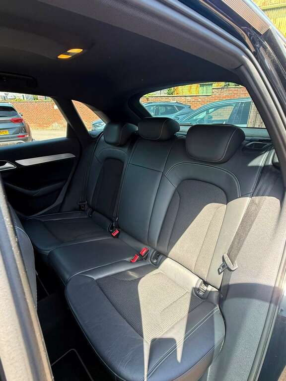 Audi Q3 1.4 Q3 S Line Edition Tfsi EY68YDJ Black #2