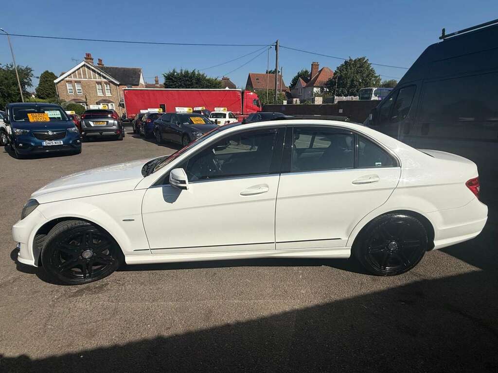 Mercedes-Benz C Class 1.8 C180 Blueefficiency Sport G-tronic Euro 5 S Black #1