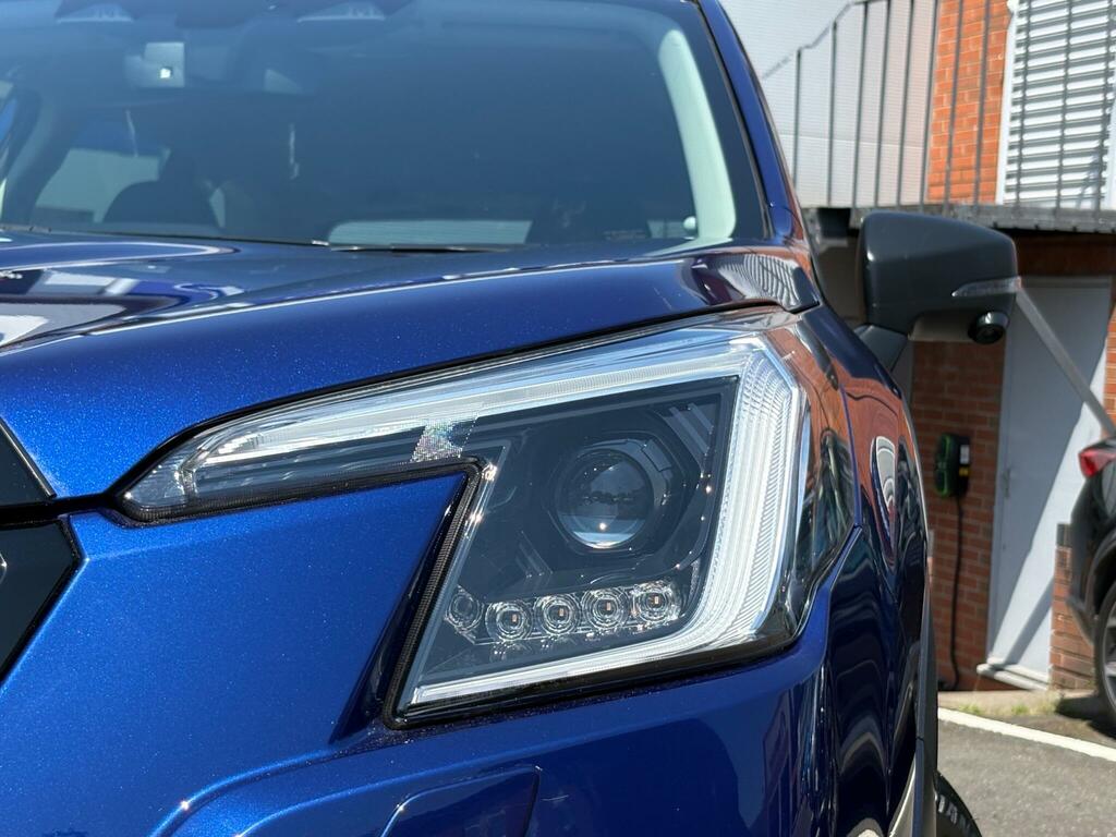 Subaru Forester Xe Premium White #25