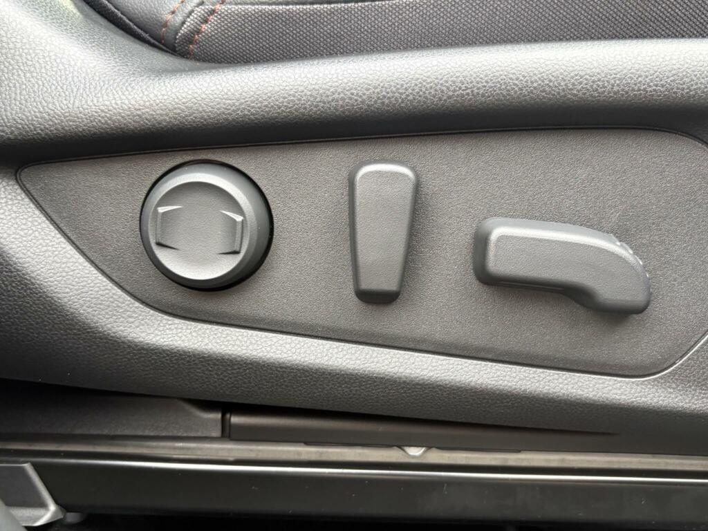 Subaru Forester 2.0I E-boxer Touring Lineartronic - 2025 75 Silver #40