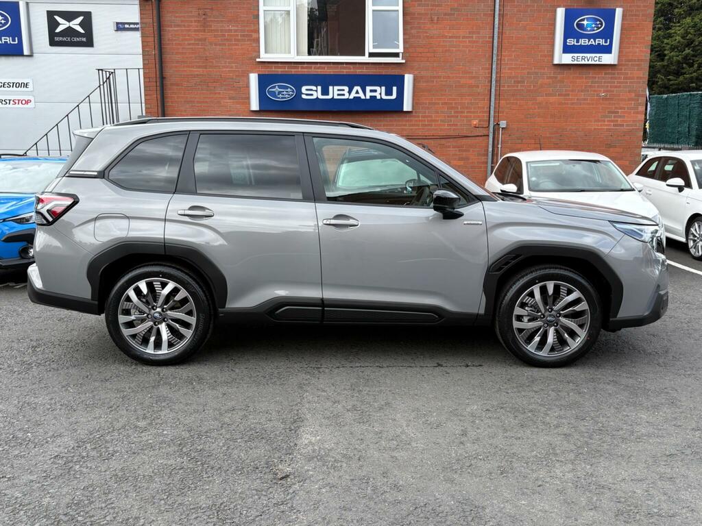 Subaru Forester 2.0I E-boxer Touring Lineartronic - 2025 75 Silver #8