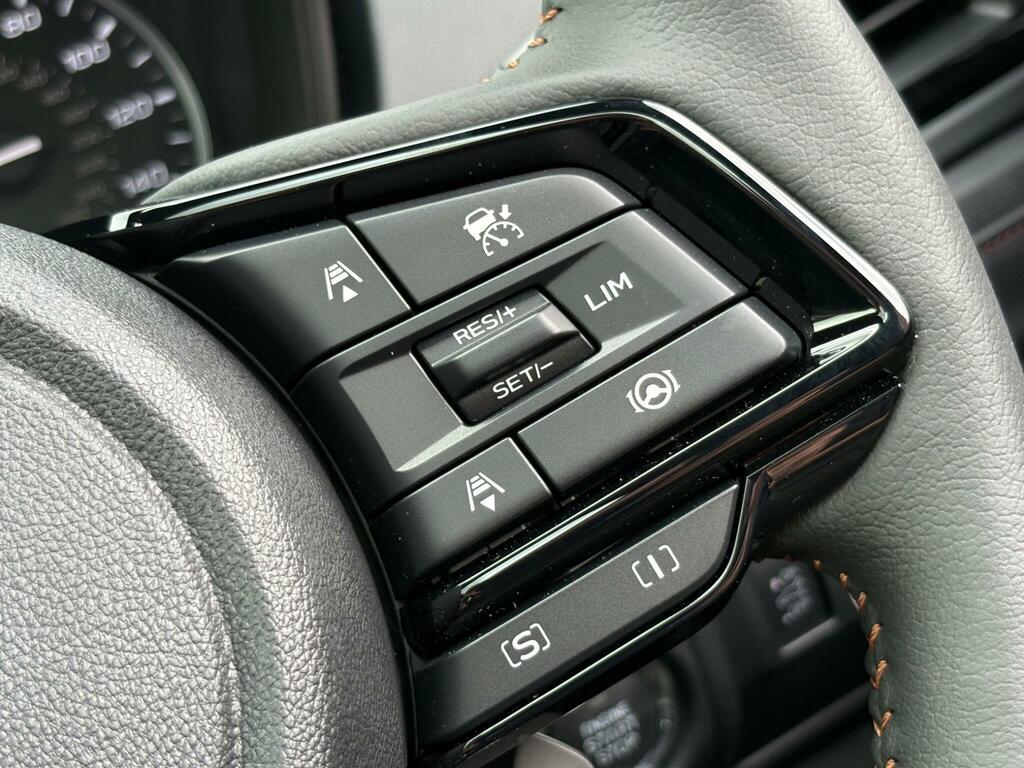Subaru Forester 2.0I E-boxer Touring Lineartronic - 2025 75 Silver #56