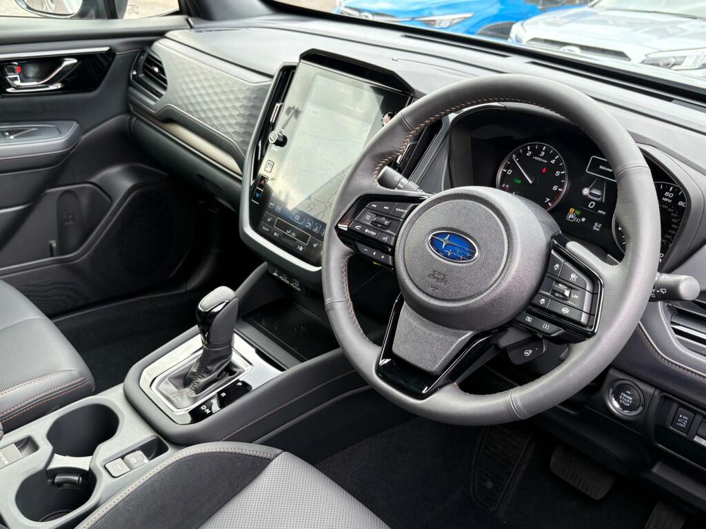 Subaru Forester 2.0I E-boxer Touring Lineartronic - 2025 75 Silver #39