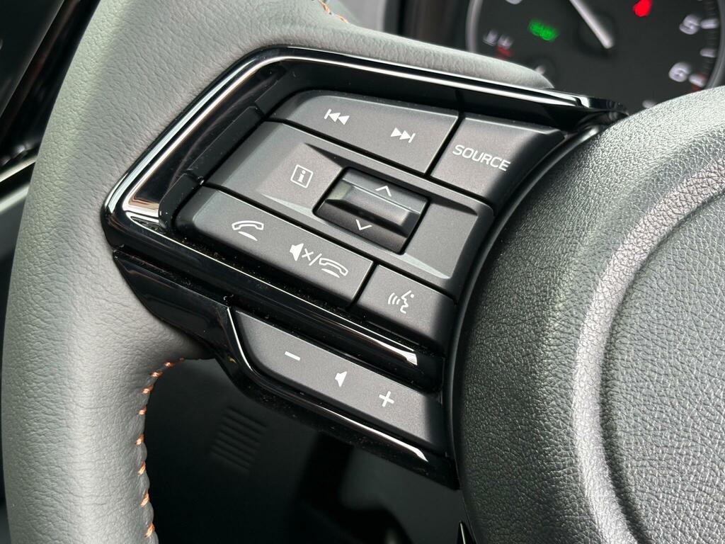Subaru Forester 2.0I E-boxer Touring Lineartronic - 2025 75 Silver #55