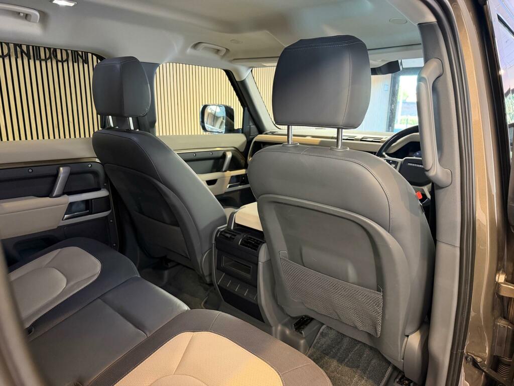 Land Rover Defender 110 3.0 D250 Mhev Xs Edition Suv 4Wd E Black #26