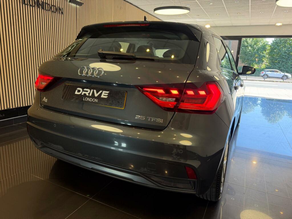 Audi A1 1.0 Tfsi 30 S Line Sportback Eur White #12