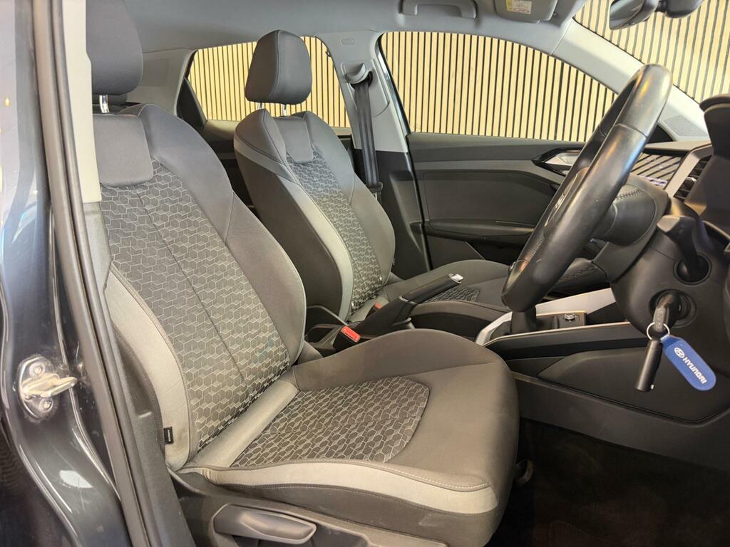 Audi A1 1.0 Tfsi 30 S Line Sportback Eur White #20
