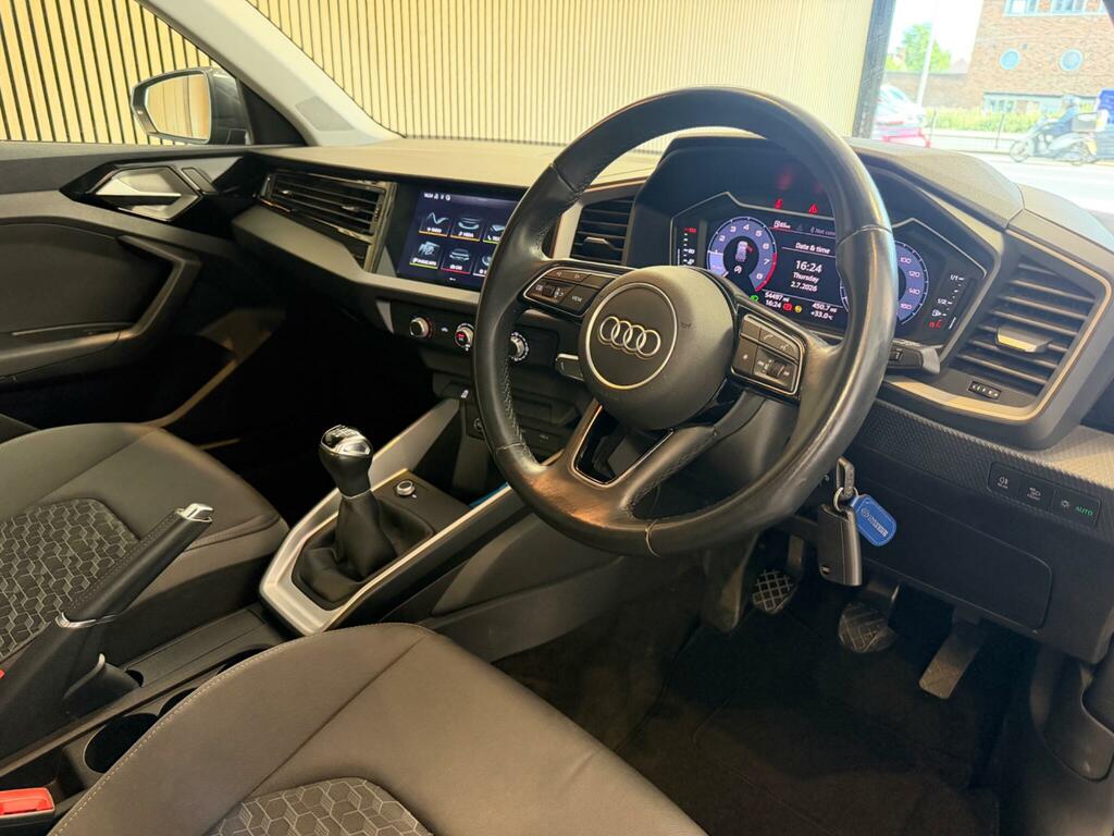 Audi A1 1.0 Tfsi 30 S Line Sportback Eur White #16