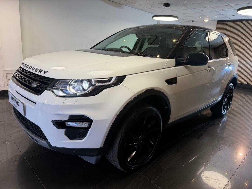 Land Rover Discovery Sport Hse Black White #4
