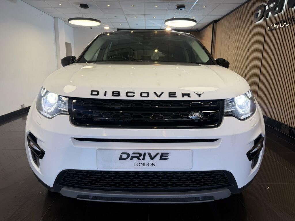 Land Rover Discovery Sport Hse Black White #3