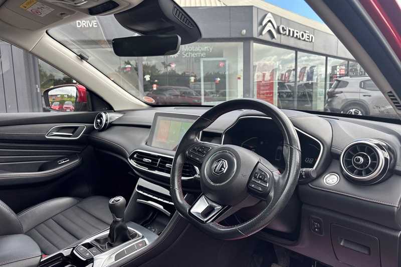 MG HS 1.5 T-gdi Exclusive Suv Euro 6 LC72XTU Red #4