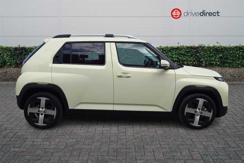 Hyundai Inster Long Range 49Kwh 02 Suv 115 Ps YY26LVS Yellow #2