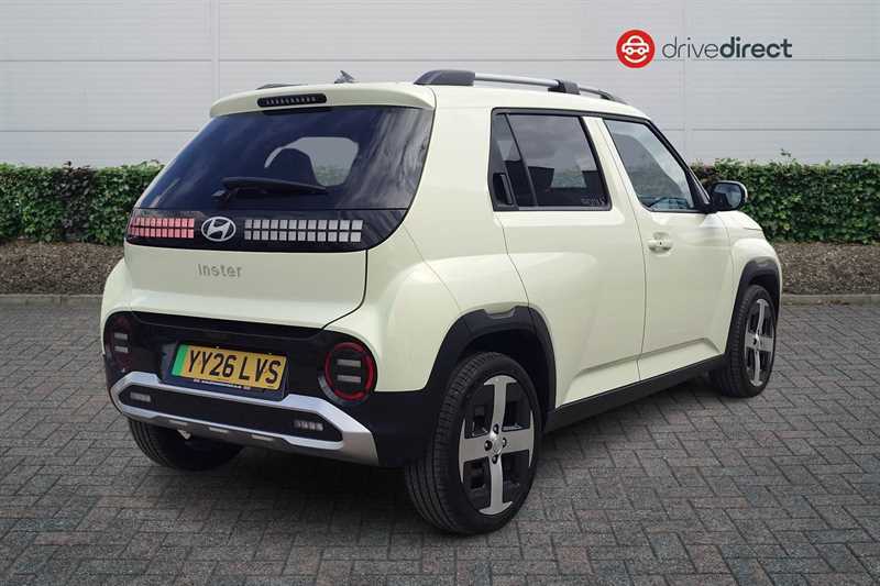 Hyundai Inster Long Range 49Kwh 02 Suv 115 Ps YY26LVS Yellow #3