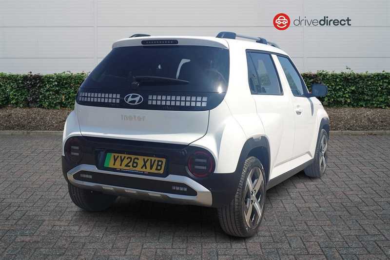 Hyundai Inster Long Range 49Kwh 02 Suv 115 Ps YY26XVB White #3