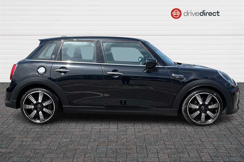 Mini Hatch 2.0 Cooper S Exclusive Hatchback Steptr SB72WTP Black #2