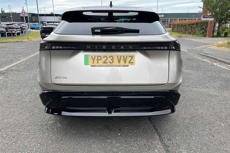 Nissan Ariya 63Kwh Advance Suv 7.4Kw Charger YP23VVZ Silver #2