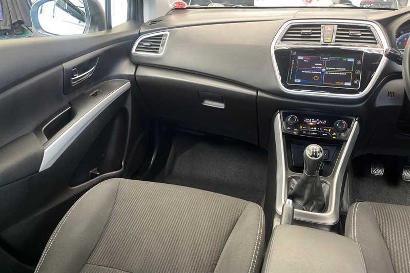 Suzuki SX4 S Cross 1.0 Boosterjet Sz4 Blue #14