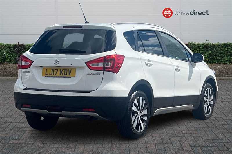 Suzuki SX4 S Cross Sx4 S-cross 1.0 Boosterjet Sz-t Hatchback White #3