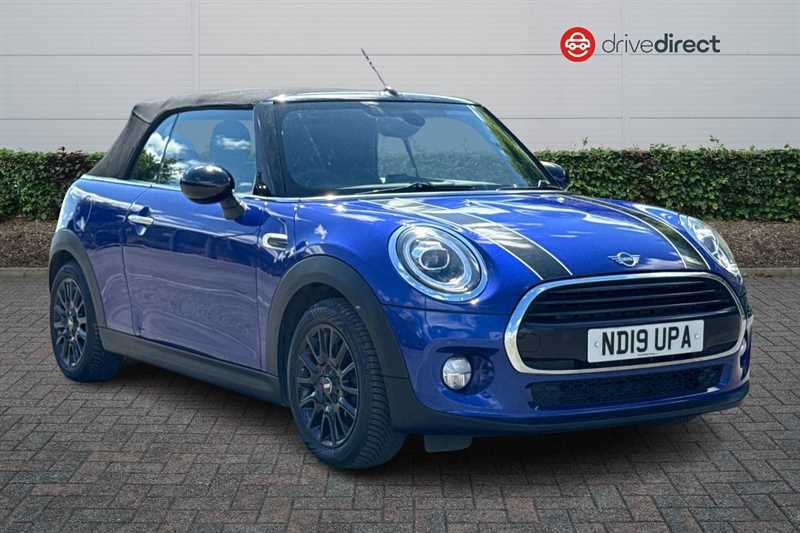 Mini Convertible 1.5 Cooper Classic Convertible E Blue
