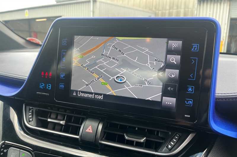 Toyota C-Hr 1.8 Hybrid Excel Cvt Black #18
