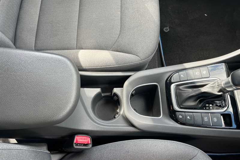 Hyundai Ioniq Ioniq 1.6 Gdi Hybrid 1St Edition Dct Hatchback Blue #6