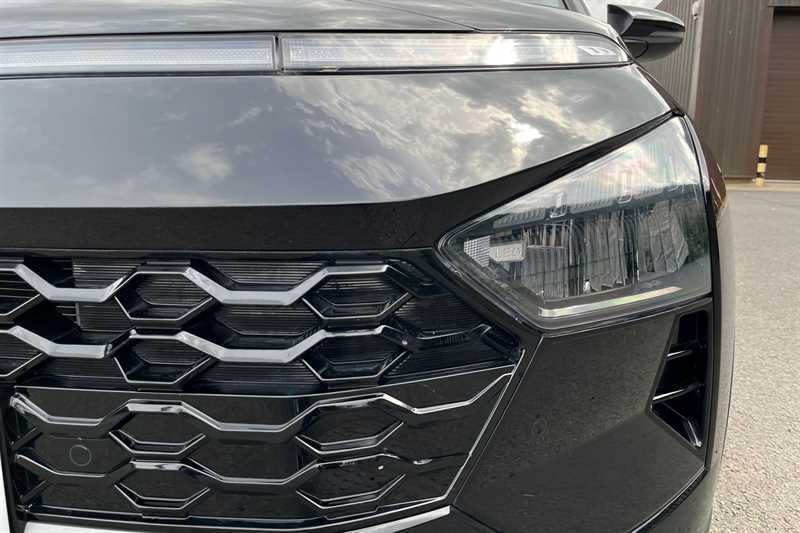 Hyundai Bayon Bayon Se Connect Tgdi Mhev Red #28