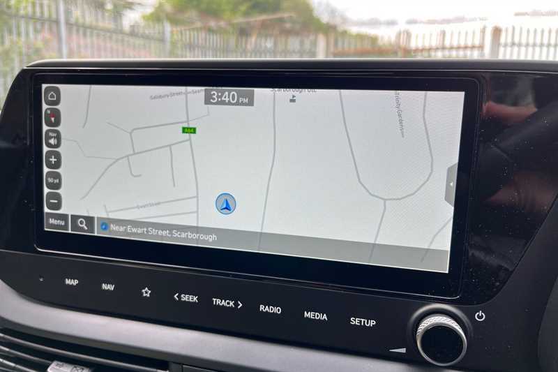 Hyundai Bayon Bayon Se Connect Tgdi Mhev Red #17