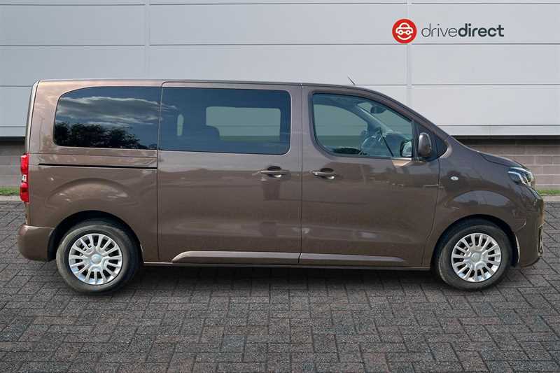 Toyota Proace Verso 2.0D Shuttle Medium Mpv Mwb Euro  #2