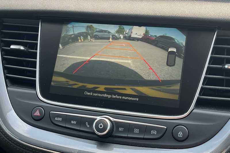 Vauxhall Grandland X 1.2 Turbo Sri Nav Red #19