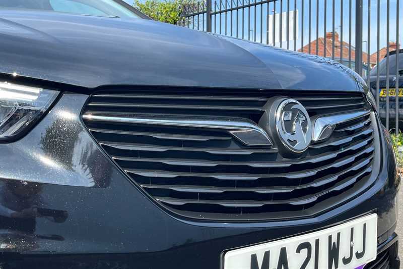 Vauxhall Grandland X 1.2 Turbo Sri Nav Red #46