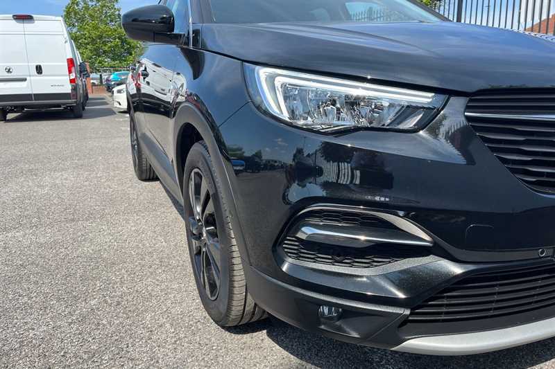 Vauxhall Grandland X 1.2 Turbo Sri Nav Red #47