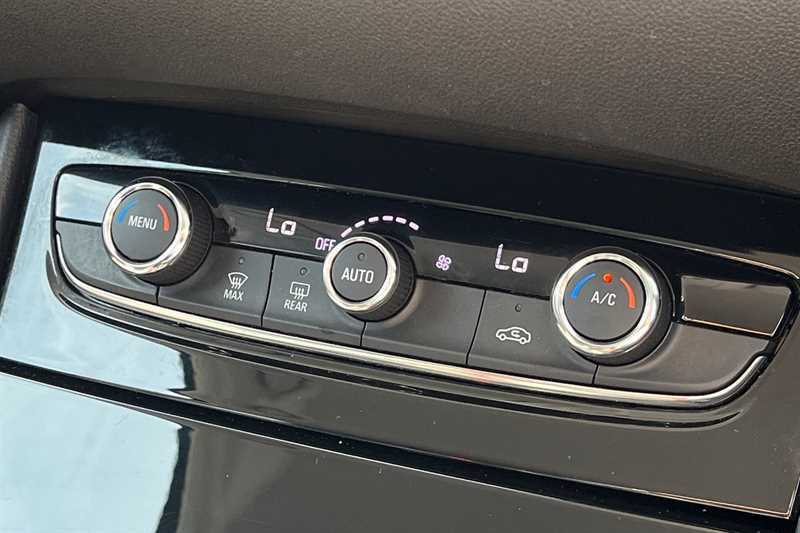 Vauxhall Grandland X 1.2 Turbo Sri Nav Red #15